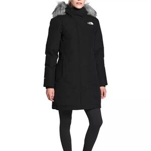 NORTH FACE Women's Arctic Hooded Faux-Fur-Trim Parka